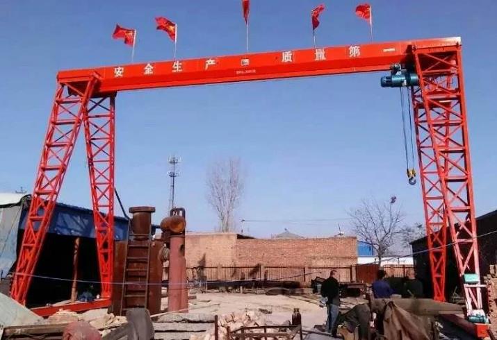 MHGY10噸上包下花葫蘆龍門軌道有安裝標(biāo)準(zhǔn)嗎？都有幾種方法？