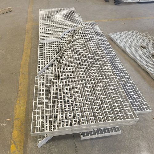 預(yù)算有限？低成本鋼格板選購(gòu)方案，質(zhì)量不打折！