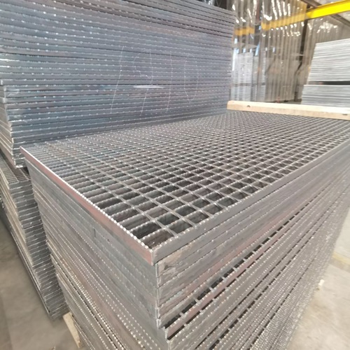 鋼格柵選購(gòu)實(shí)戰(zhàn)指南：五維透視避開質(zhì)量陷阱