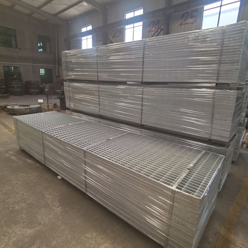 鋼格柵顏色外觀怎么選？實(shí)用與美觀平衡指南