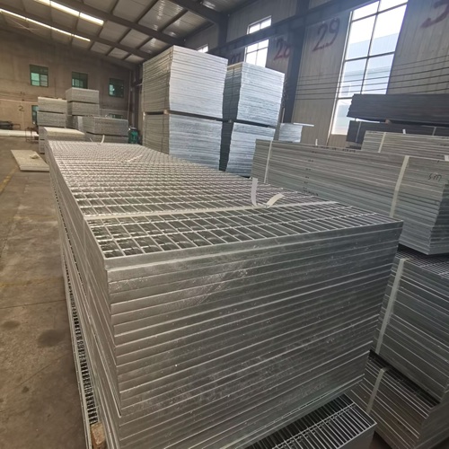 別小看它！鋼格柵在復(fù)雜工程中的關(guān)鍵作用不容忽視